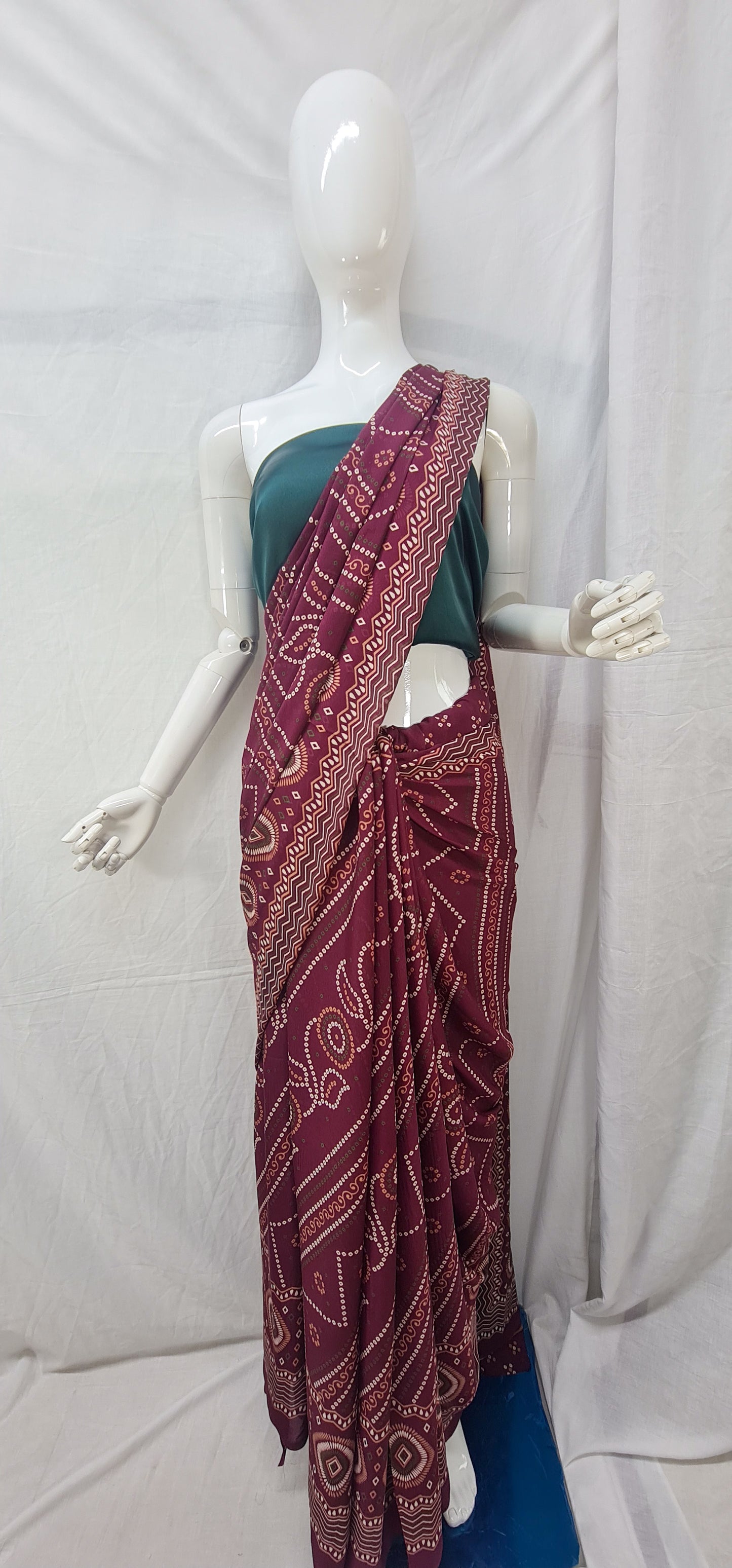 Daily wear Semi Satin silk sarees with bandhani design.