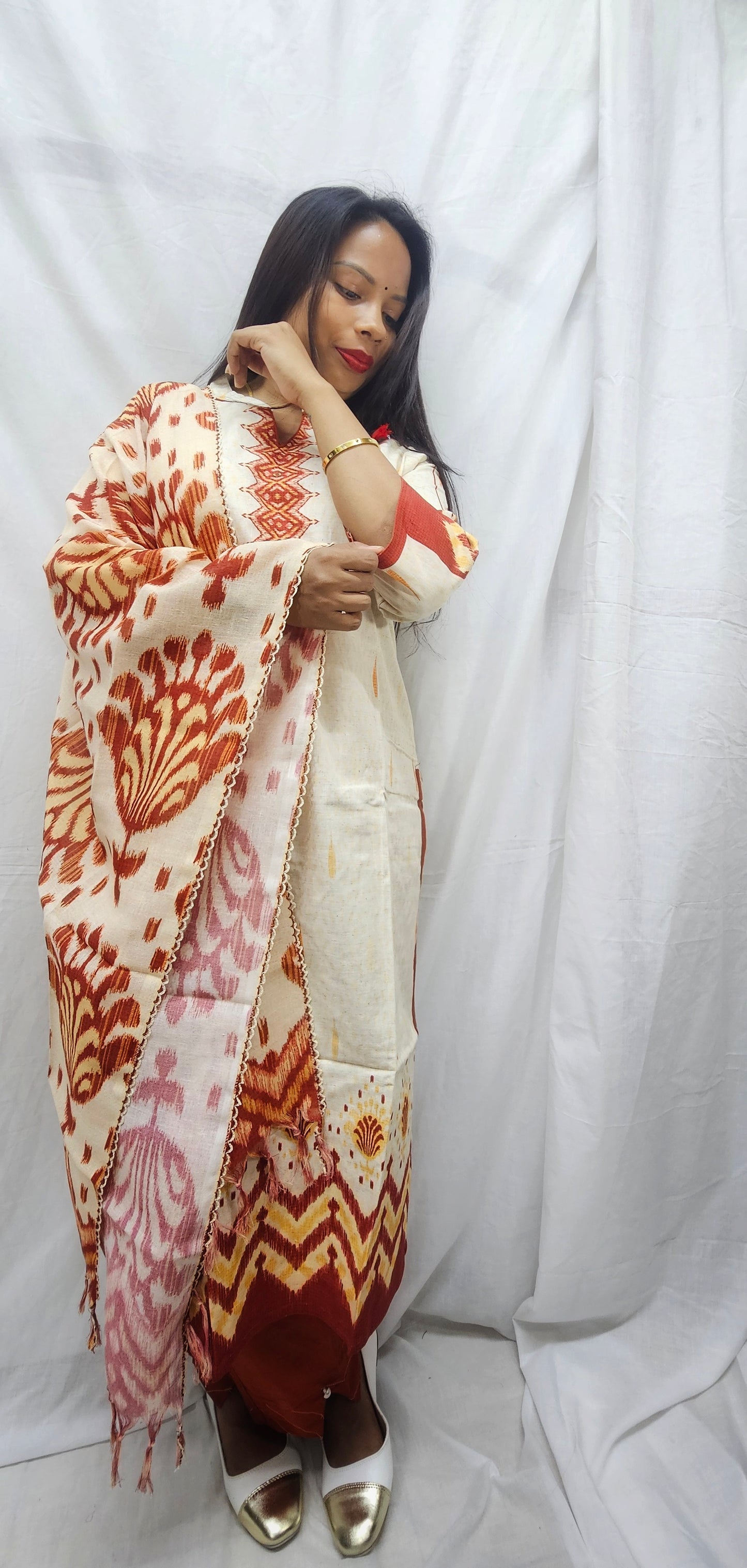 3 pc salwaar suit set in jute cotton fabric..perfect for the summer