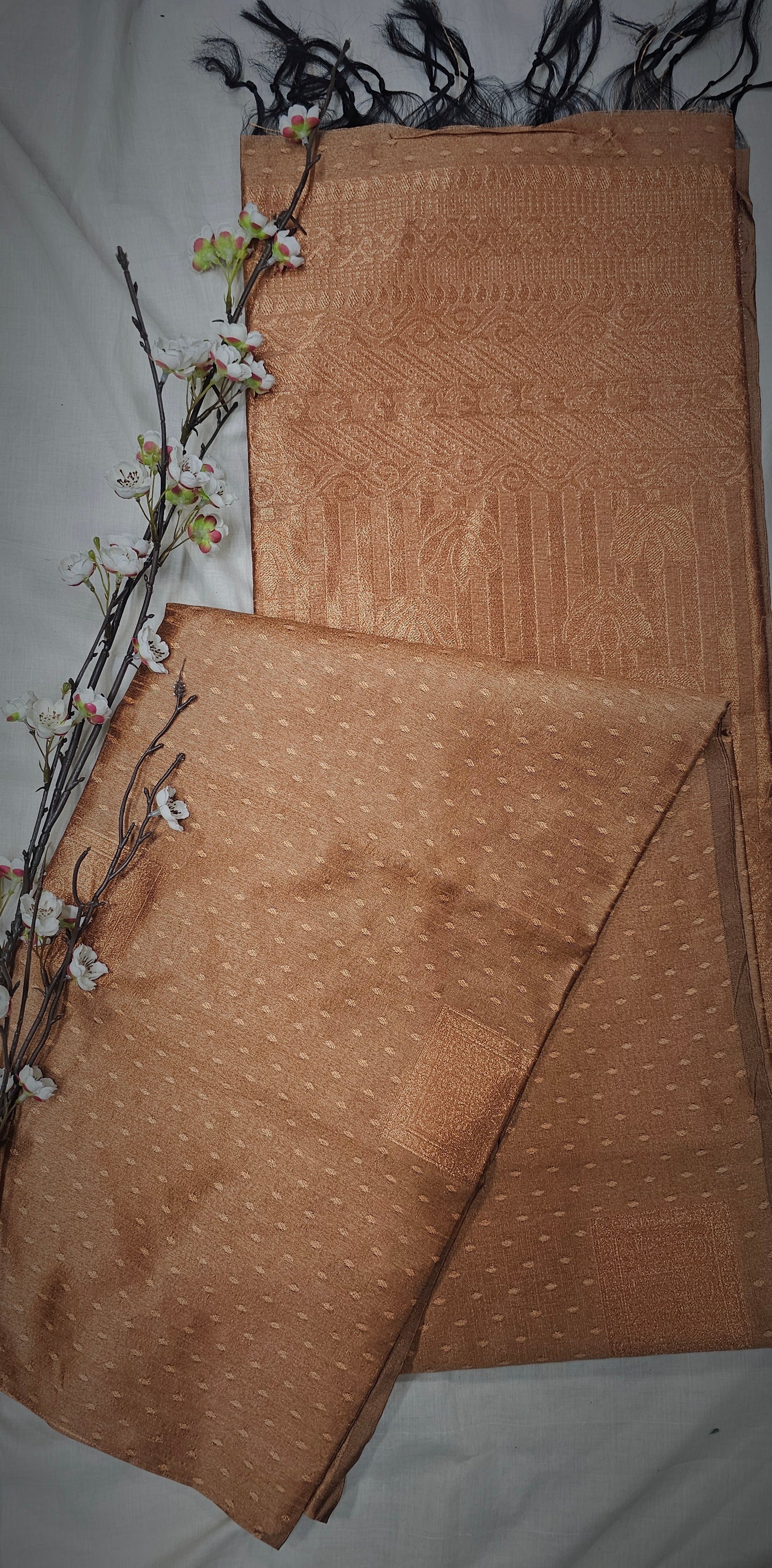 Zari Slub Fabric Saree in Earthy Orange Shade