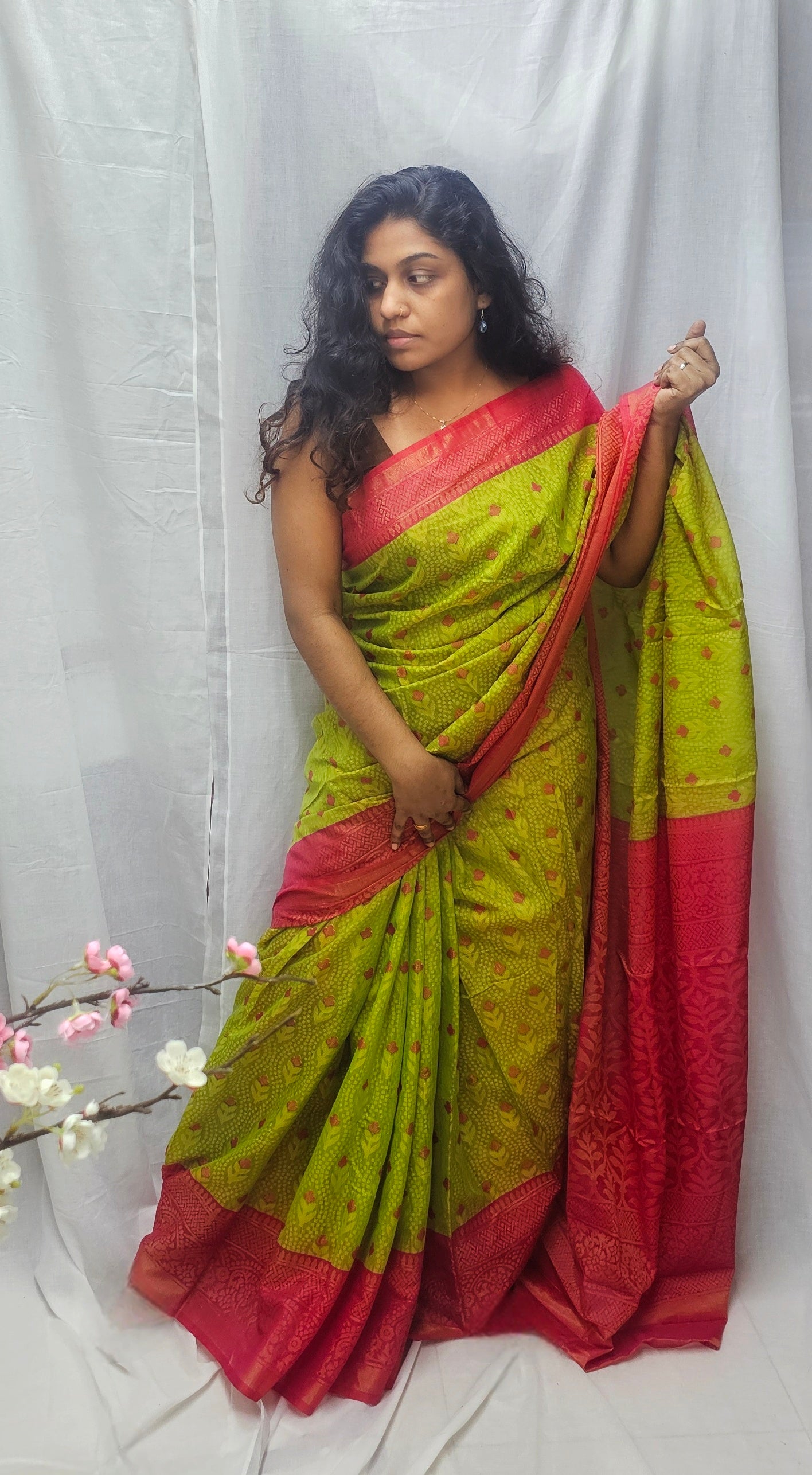 Beautiful Braaso Silk Saree In Vibrant Shade