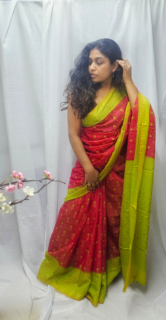 Beautiful Braaso Silk Saree In Vibrant Red Shade