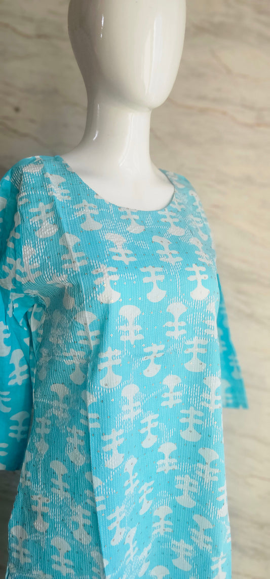 Elegant Cotton fabric kurti with printed motifs and thread work allover